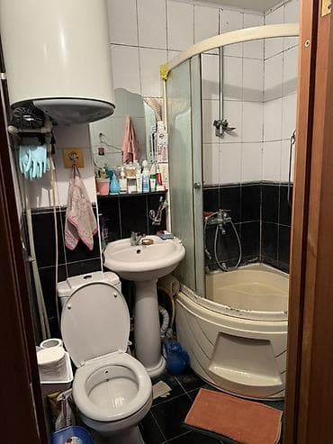 квртира: 2 комнаты, 48 м², 104 серия, 2 этаж, Косметический ремонт — 5