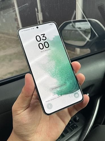 tab s 8: Samsung Galaxy S22 — 7