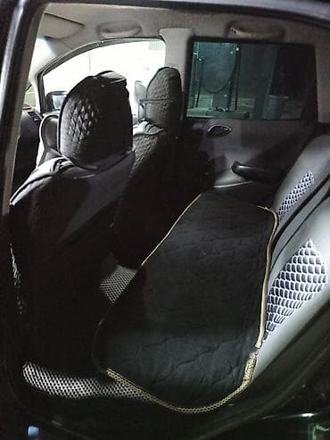 Унаа сатуу: Honda Fit: 2002 г., Кол менен иштөөчү, Бензин, Хетчбек — 7