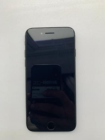 продаю айфон 7: IPhone 7, Б/у, 32 ГБ, Черный, 78 % — 1