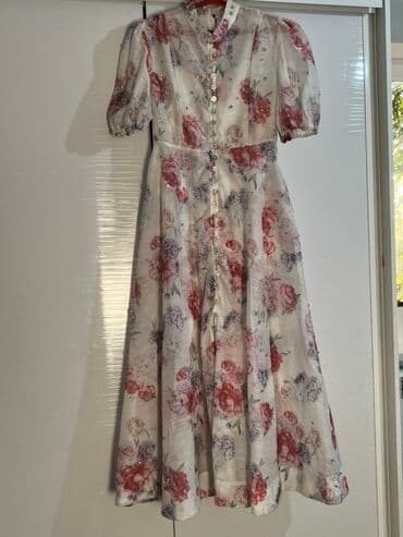 длинные платья для полных девушек: Женское платье миди с цветочным принтом. - Нежная кремовая основа с — 1