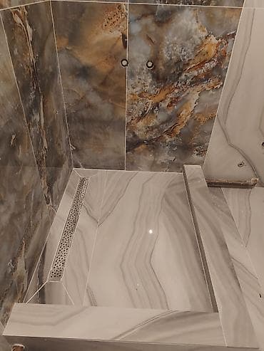 Окна на заказ: Укладка кафеля под ключ 🧱 👷‍♂️ Мастера с большим опытом 🔧 Работаем — 1