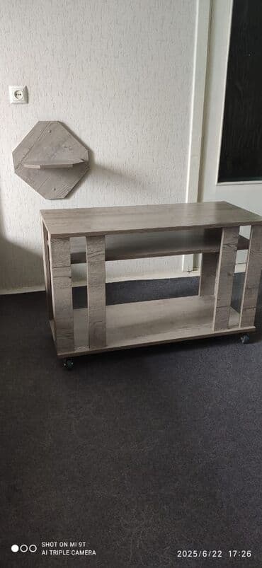 купить бу мебель: Продаю 1) Кровать 2спальн.,с настенными прикраватными полками — 4