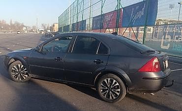 Транспорт: Ford Mondeo: 2002 г., 1.8 л, Кол менен иштөөчү, Бензин, Седан — 2
