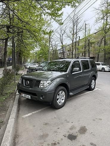 Nissan Pathfinder: 2005 г., 4 л, Автомат, Газ, Внедорожник