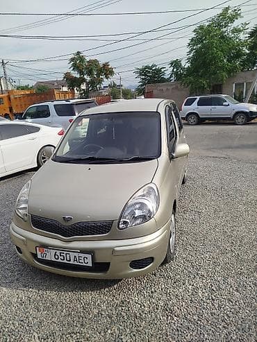 Унаа: Toyota Funcargo: 2003 г., 1.3 л, Автомат, Бензин, Вэн/Минивэн — 3
