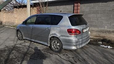 авто меняю: Toyota Ipsum: 2003 г., 2.4 л, Автомат, Бензин, Минивэн — 10