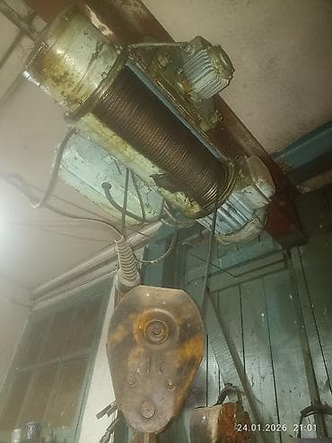 метан: Токарный станок без ЧПУ, Б/у — 2