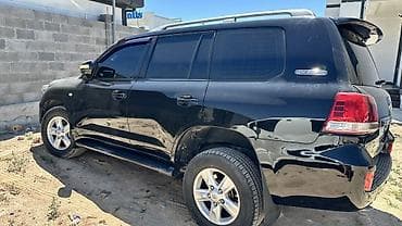 4 4: Toyota Land Cruiser: 2011 г., Автомат, Дизель, Внедорожник — 3