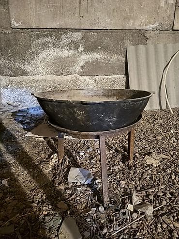 чугунный набор: Казан с печью для приготовления на открытом огне - Материал казана — 4