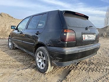 l7 pro: Volkswagen Golf: 1993 г., 1.8 л, Механика, Бензин, Хэтчбэк — 7