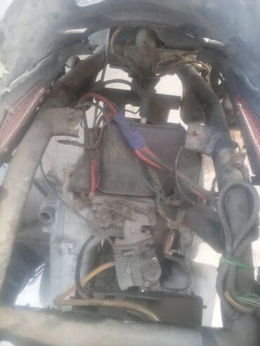 электро скутеры бу: Скутер городской, синего цвета, с задним багажным кофром-каркасом и — 5