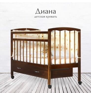 кровать с ящиками односпальная: Кроватка детская из натурального дерева на колёсиках с функцией — 3