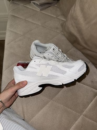 Прокат одежды: Новые Кроссовки New Balance 740. заказывала с японии и прогадала с — 7