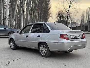Унаа сатуу: Daewoo Nexia: 2010 г., Кол менен иштөөчү — 7