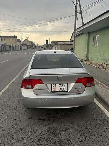 цивик 2007: Honda Civic: 2007 г., Автомат, Гибрид, Седан — 2