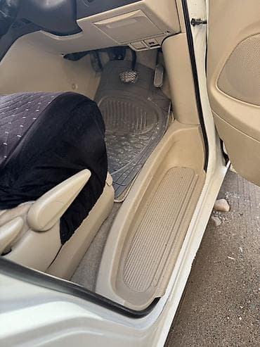алфарт: Toyota Alphard: 2004 г., 3 л, Автомат, Газ, Минивэн — 6