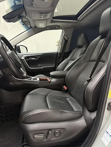 аренда toyota rav4: Toyota RAV4: 2022 г., 2.5 л, Автомат, Бензин, Кроссовер — 4