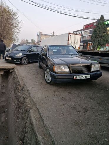 зимние шины оптом: Mercedes-Benz W124: 1995 г., 2.2 л, Автомат, Бензиновая, Седан — 4