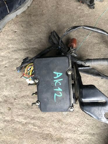 еда на дом: Toyota 2003 г., Б/у, Оригинал, Япония — 12