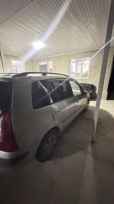 машина болуп толоо: Mazda PREMACY: 2003 г., 1.8 л, Кол менен иштөөчү, Газ, Универсал — 4