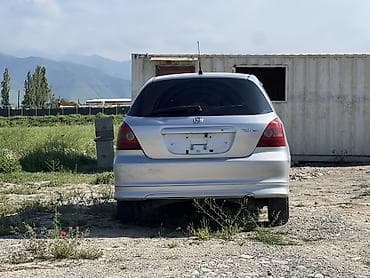 Honda Civic: 2001 г., 1.5 л, Вариатор, Бензин, Хэтчбэк