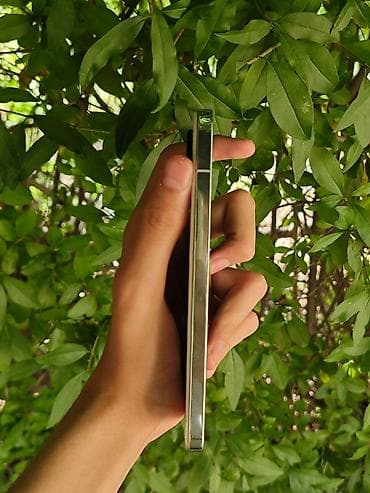 Xiaomi, 13, Б/у, 256 ГБ, цвет - Белый, 2 SIM — 5