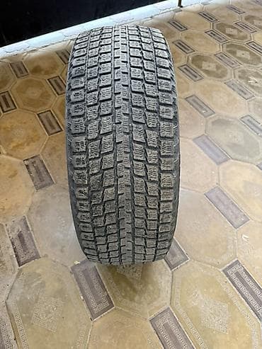 Транспорт: Шины 215 / 55 / R 17, Зима, Б/у, Комплект, Легковые, Bridgestone — 1