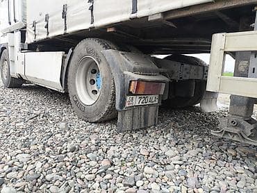 купить прицепы: Тягач, Renault, 2005 г., Тентованный — 7