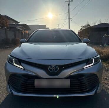 купить шевроле в бишкеке: Toyota Camry: 2019 г., 2.5 л, Автомат, Гибрид, Седан — 9