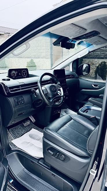 highlander 2018: Hyundai Staria: 2021 г., 3.5 л, Автомат, Газ, Минивэн — 7