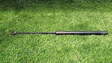 x5 e53: Амортизатор капота Е70 7 148 346 Год 2009 В отличном состоянии, очень — 1