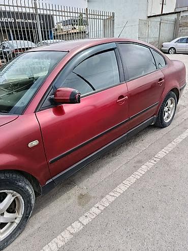 2000: Volkswagen Passat: 2000 г., 2.3 л, Механика, Бензин, Седан — 5