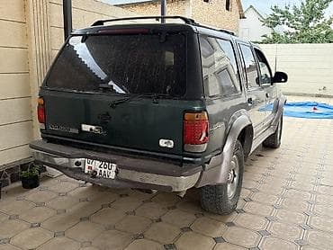 x5 e53: Ford Explorer: 1995 г., 4 л, Механика, Бензин, Внедорожник — 2