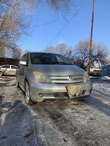 дешёвое авто: Toyota Ist: 2003 г., 1.3 л, Автомат, Бензин, Хэтчбэк — 1