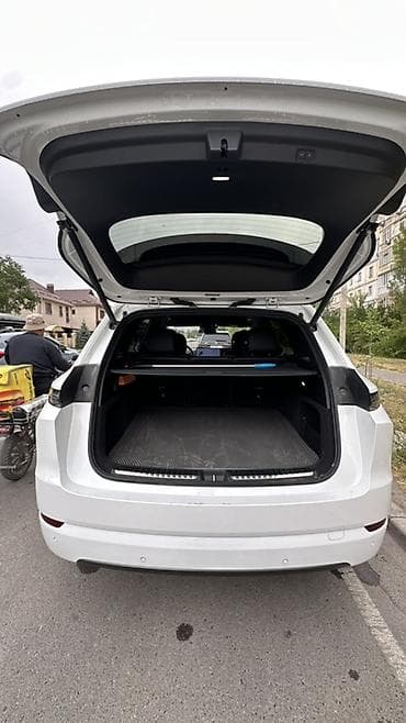 byd e2 2019: Lixiang L7: 2024 г., Автомат, Гибрид, Кроссовер — 10