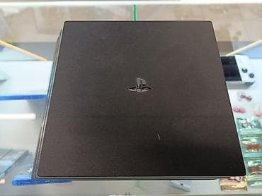 PS4 PRO 
+ 2 джойстика оригинал 
+ Провода для подключения