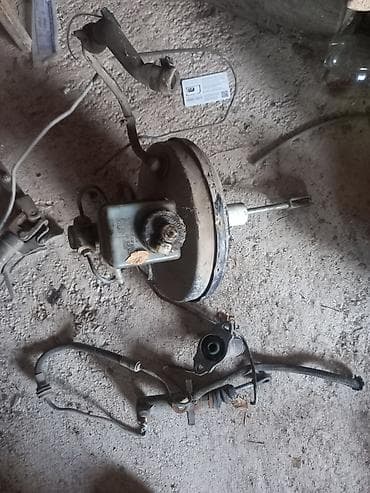 кулиса бмв: Тормозной комплект для легкового автомобиля. Состав: - Вакуумный — 2