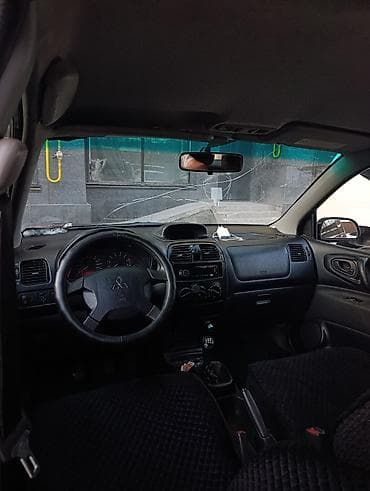 Продажа авто: Mitsubishi Space Star: 2005 г., 1.8 л, Механика, Бензин, Хэтчбэк — 2