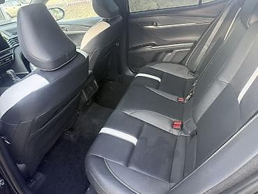 армянский номер: Toyota Camry: 2024 г., 2.5 л, Автомат, Гибрид, Седан — 9