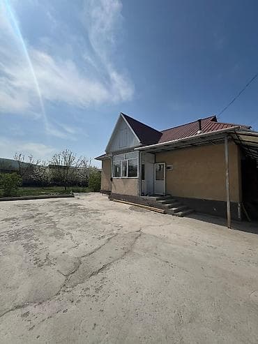 🏡 Продаётся уютный дом 📍 Тихий и живописный район — идеальное место