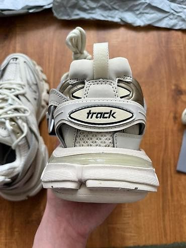 nike react: Мужские кроссовки, 40, Balenciaga, Новый, цвет - Бежевый, Бесплатная доставка — 4