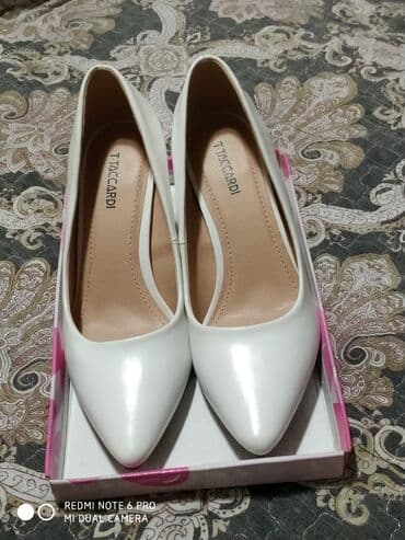 туфли беж цвет: Туфли, 37, T.Taccardi, Новый, цвет - Белый, Самовывоз — 1