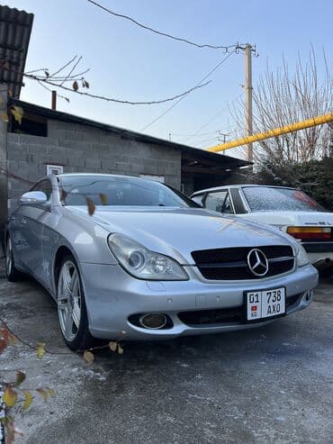 Mercedes-Benz CLS-Class: 2004 г., 3.5 л, Автомат, Бензин, Седан
