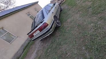 mini car: Mazda 626: 1984 г., Ручные, Бензин, Фастбек — 4