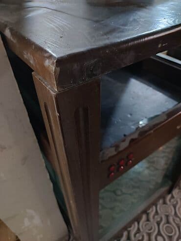 Грызуны: Продается аквариум Объем 500 литров Каркас дерево Требуется ремонт — 3