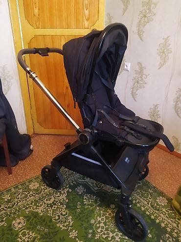 куплю коляски: Прогулочная коляска Kidilo в черном цвете. Особенности и удобства: - — 1