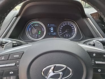 forester 2020: Hyundai Sonata: 2020 г., 2 л, Автомат, Гибрид, Седан — 9