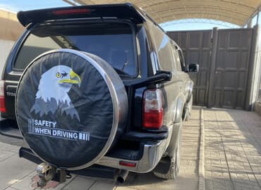 Toyota Hilux Surf: 2002 г., 2.7 л, Автомат, Бензин, Внедорожник at lalafo.kg Toyota Hilux Surf: 2002 г., 2.7 л, Автомат, Бензин, Внедорожник