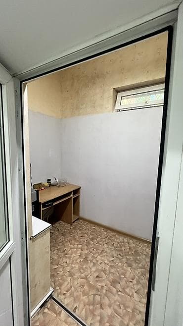 Коммерческая недвижимость: Продажа офисов 55 м², С ремонтом, 1 этаж — 8